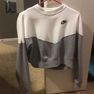Nike sweatshirt